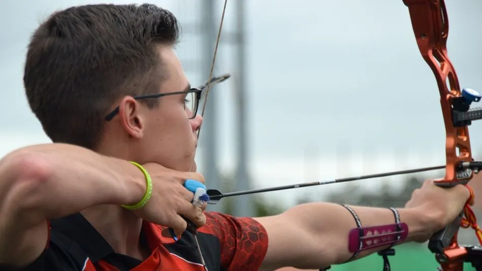 Carlos Iglesias en el Circuito Nacional de Grandes Premios de Tiro con Arco.