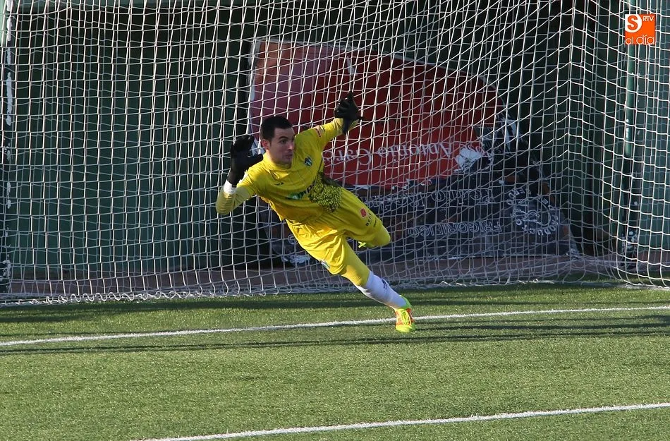 Kike Royo vestirá la camiseta del CD Badajoz la próxima temporada