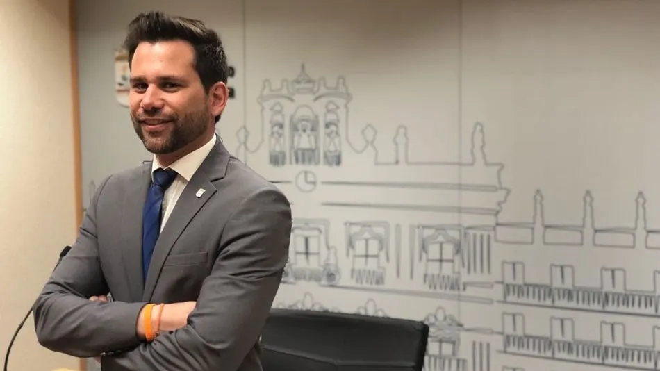 Portavoz del Grupo Municipal Ciudadanos, Alejandro González Bueno.