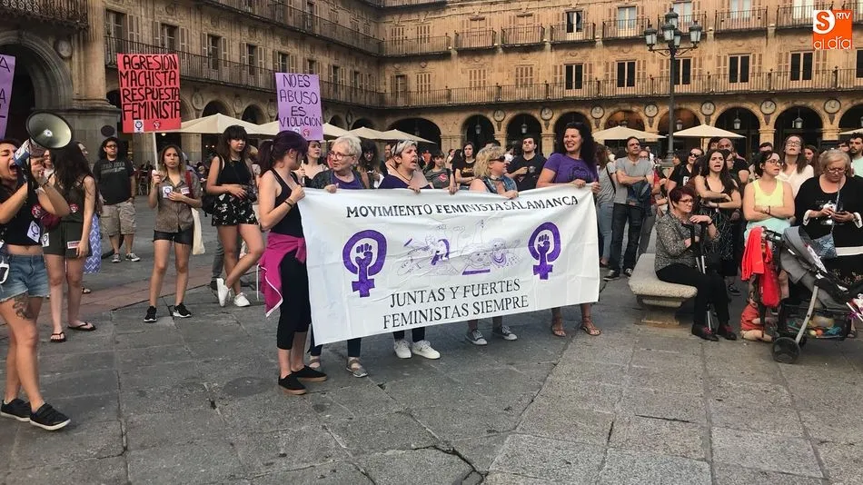 Concentración en la Plaza Mayor de Salamanca. Foto: Ángel Merino