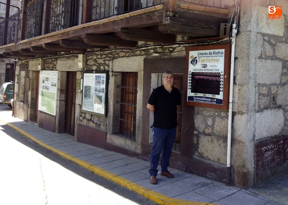 El Ayuntamiento añade un panel interactivo a su oferta de información turística