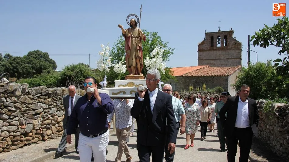 Bogajo vivía este domingo su día grande de las fiestas con la procesión del patrón