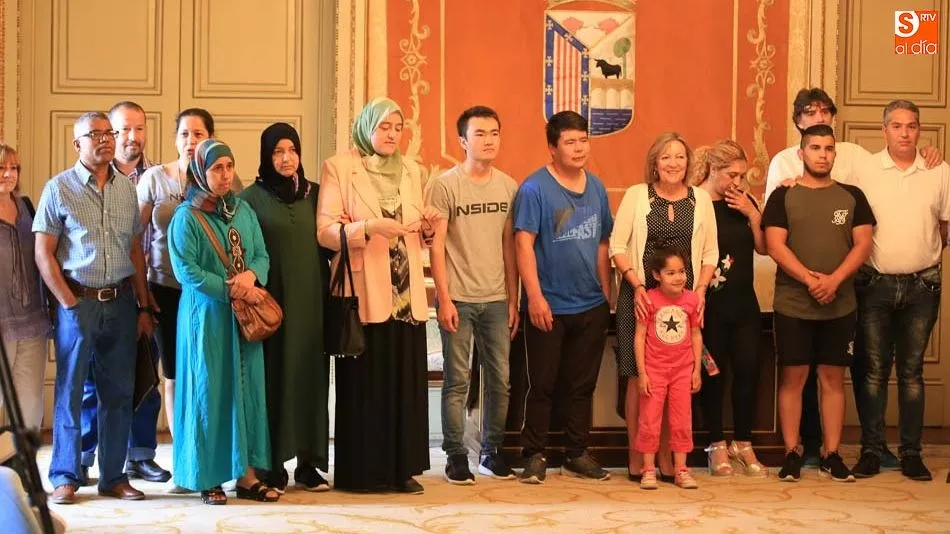 Los participantes esperan a recibir su diploma. Fotos: Alberto Martín