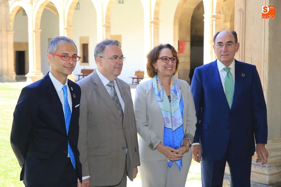 Ricardo Rivero, Guillermo Cisneros, Rebeca Grynspan e Ignacio Galán. Fotos: Alberto Martín