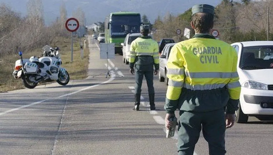 Dispositivo especial en las carreteras en esta primera salida del verano
