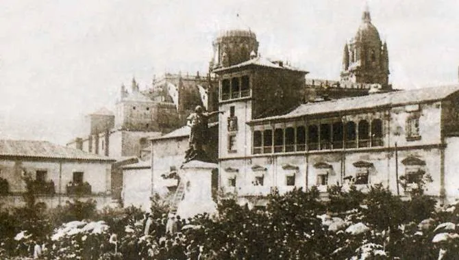 Inauguración del monumento a Colón en Salamanca