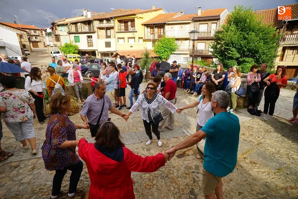 Villanueva del Conde se llenó por completo de visitantes para disfrutar de la jornada de dinamización turística