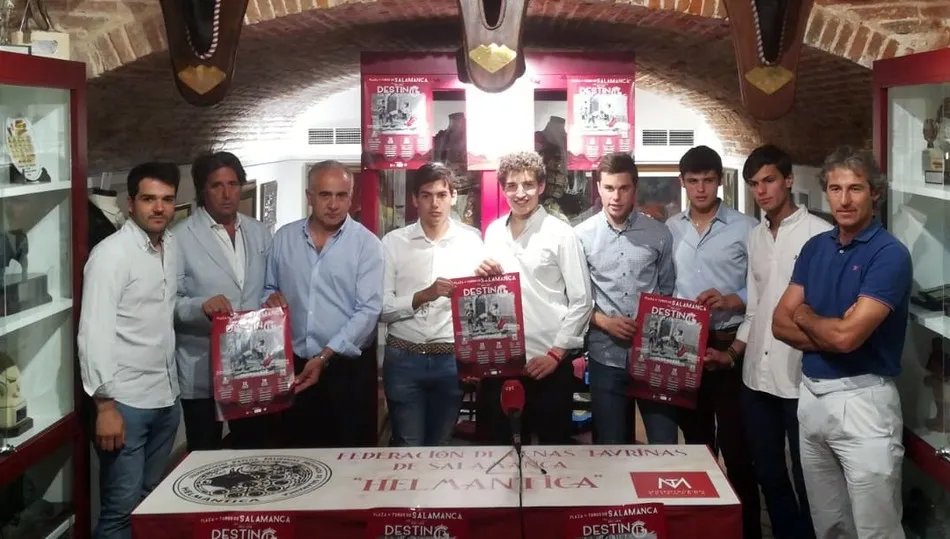 La presentación de los carteles tuvo lugar en el Museo Taurino