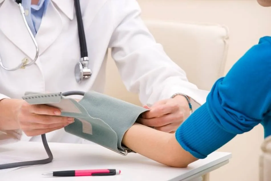 Salamanca se sitúa sexta en el ránking de la media de tarjetas asignadas por cada médico de familia por área de Salud en Castilla y León