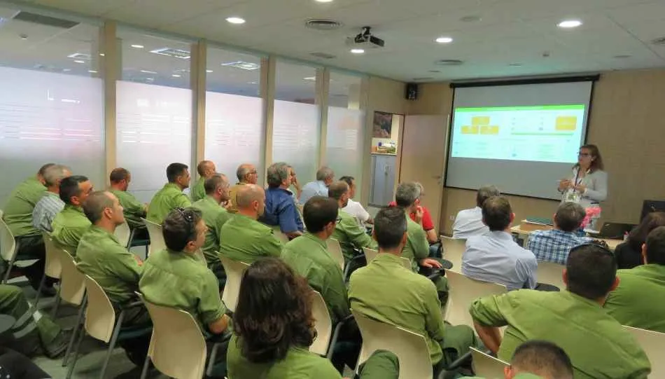 La directora de distribución en Castilla y León, Eva Mancera, en uno de estos encuentros