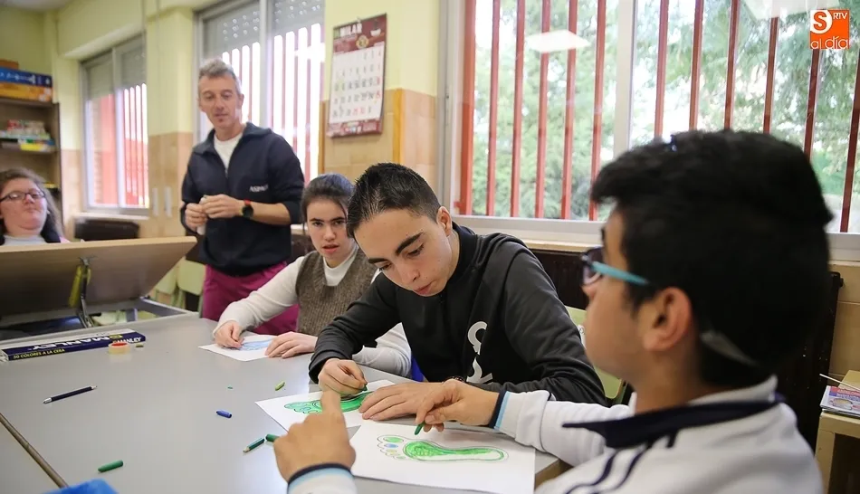 Usuarios de uno de los centros de Aspace en Salamanca