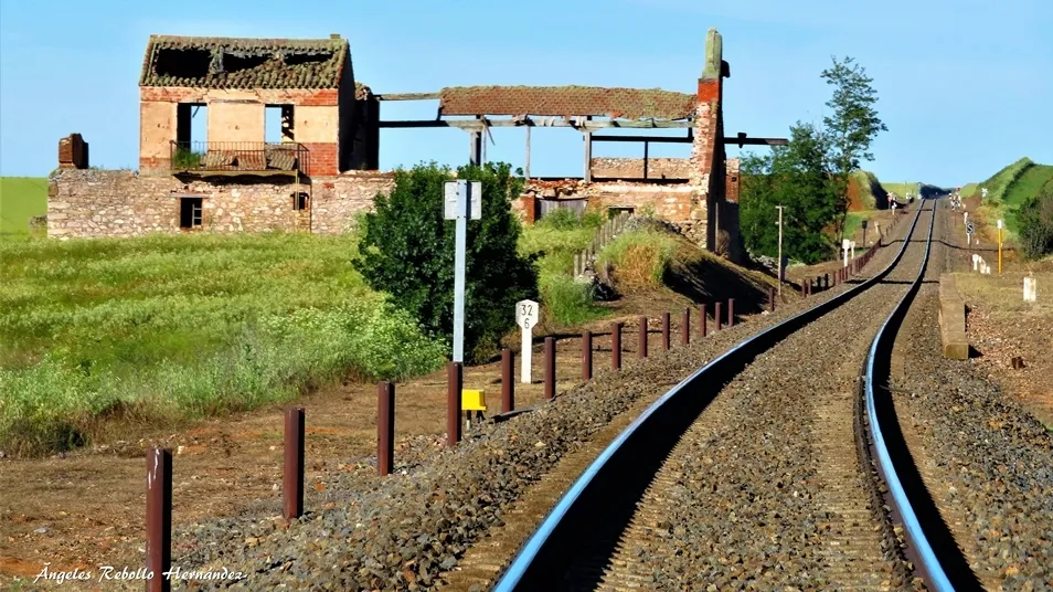 Estaciones en ruinas