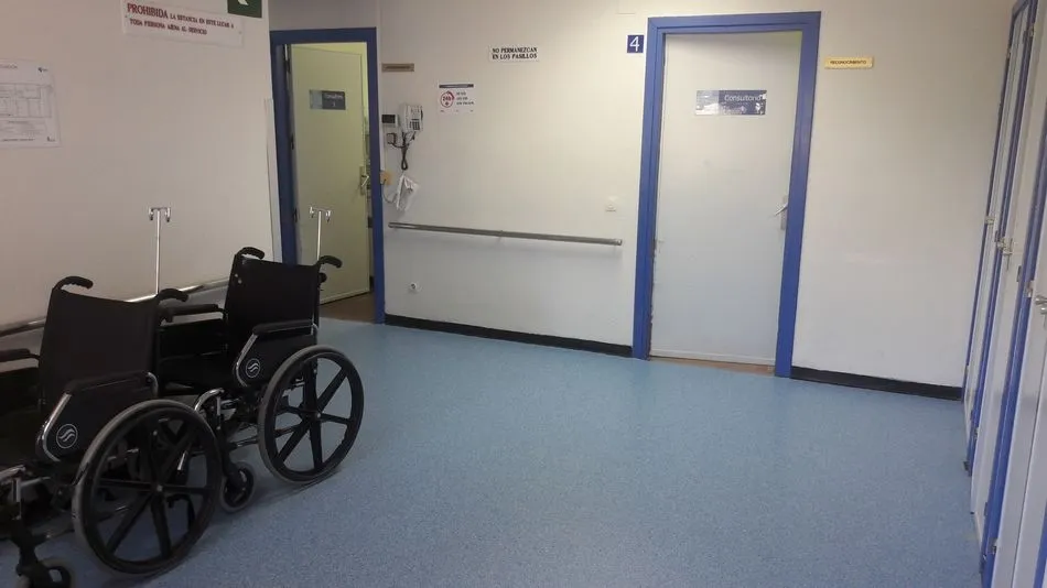 Las Urgencias del Virgen de la Vega vuelven a funcionar con normalidad