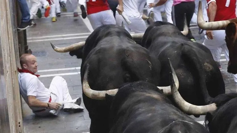 El sexto encierro de San Fermín, sin heridos de importancia. Foto: TRVE