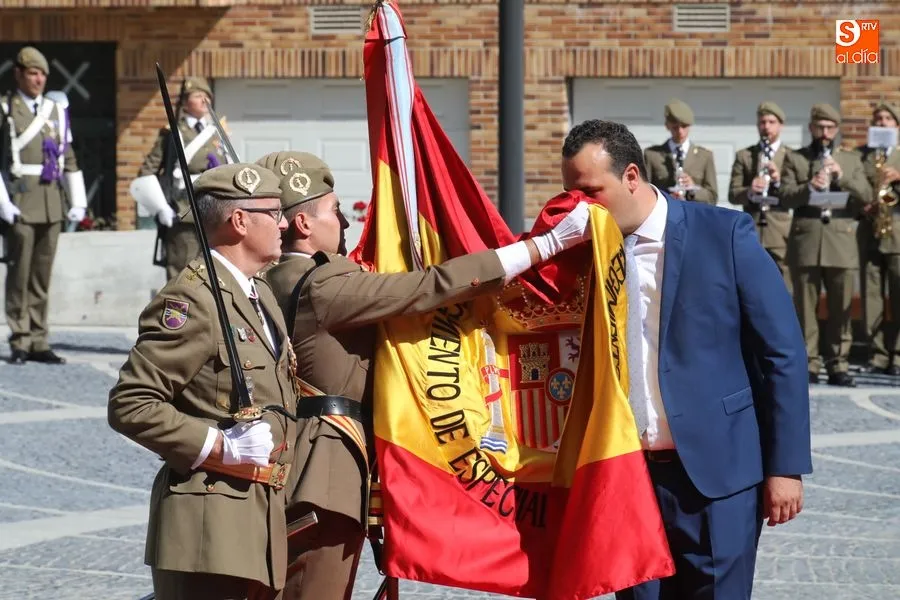70 personas juran lealtad a la bandera de España en Santa Marta  