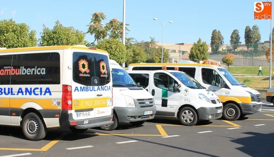 Una UVI móvil y dos ambulancias de soporte vital básico intervenían en este suceso