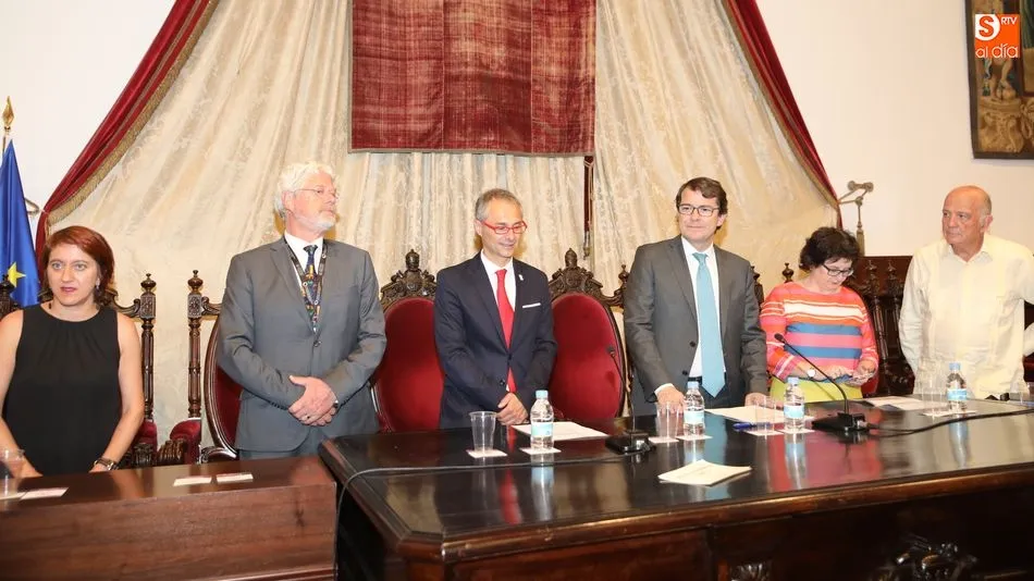 El Paraninfo de la Universidad ha acogido el acto inaugural del congreso. Foto: Alberto Martín