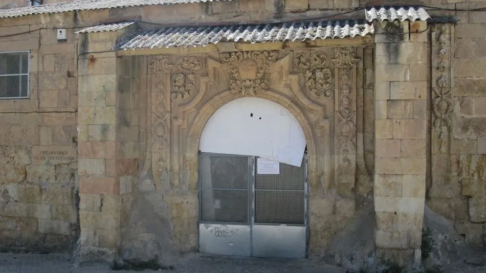 Capilla de Nuestra Señora de la Misericordia, situada en el número 21 de la calle Asadería