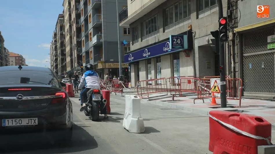 Cruce de Canalejas con el paseo San Antonio. Foto: Alberto Martín