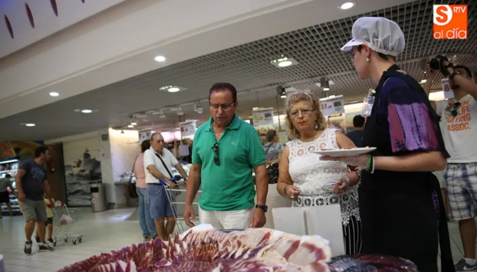 	Una de las degustaciones gratuitas organizadas con motivo del aniversario de E. Leclerc