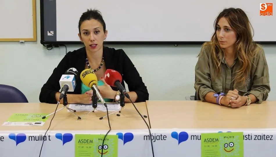 Leticia Pedraz, a la izquierda, ha dado a conocer las actividades de la campaña. Foto: Alberto Martín