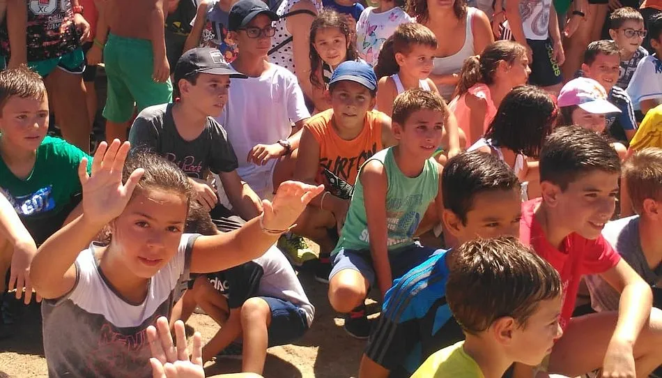 Los más pequeños disfrutaron corriendo delante de los peculiares toros