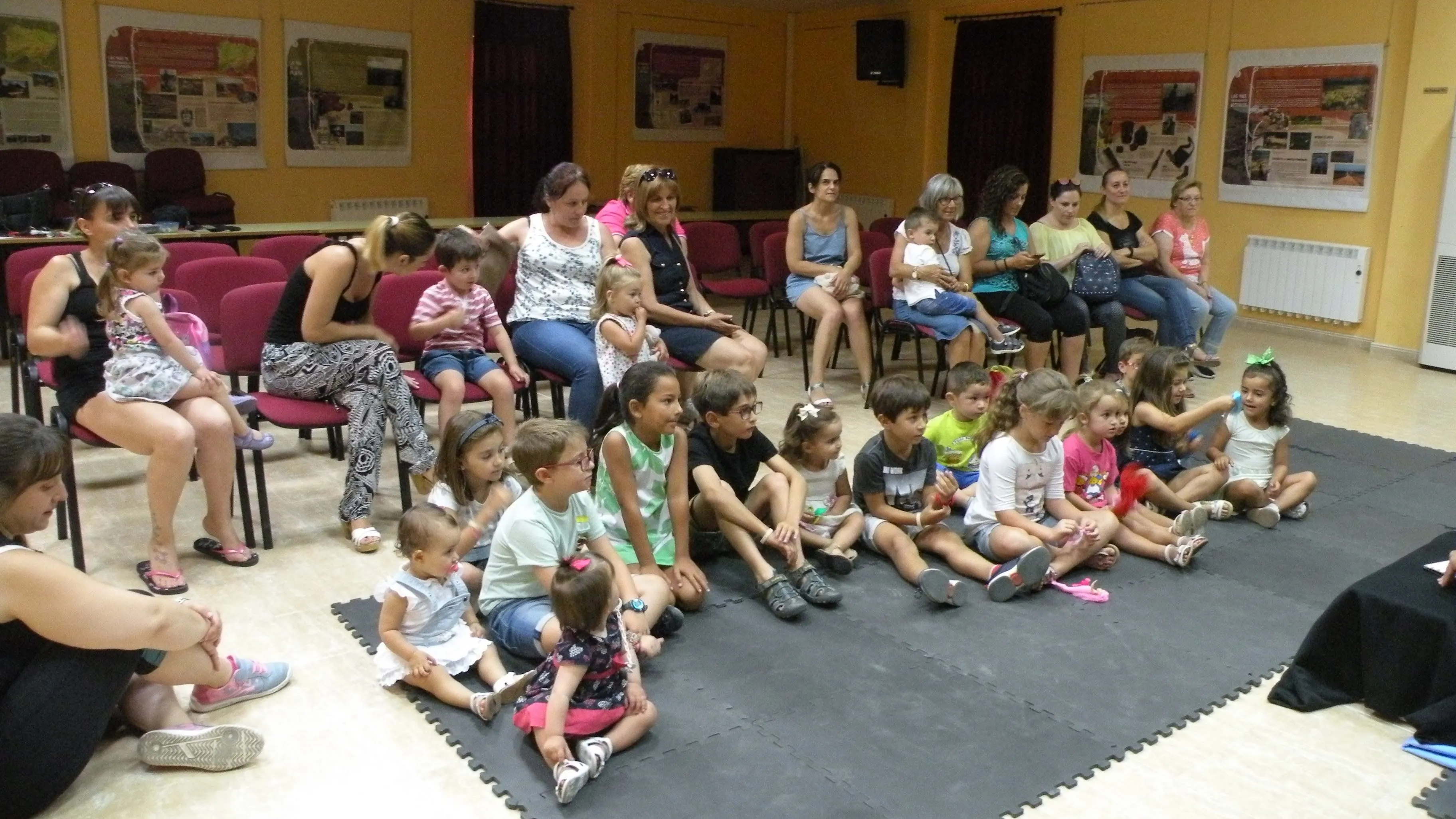 Cuentacuentos para bebés / Foto: Ayuntamiento de Calzada de Valdunciel