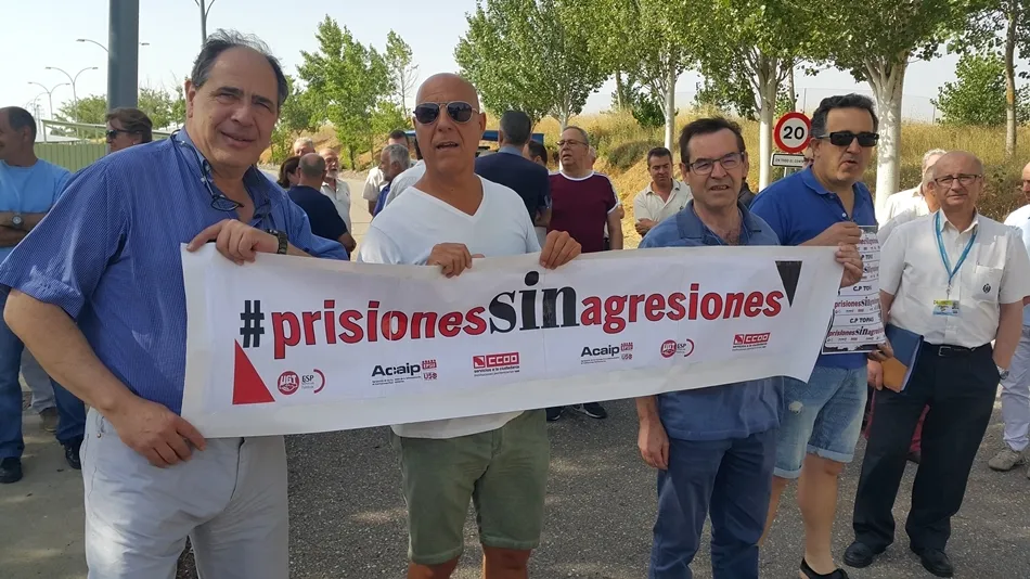 Concentración del pasado jueves día 2 de trabajadores del CP de Topas