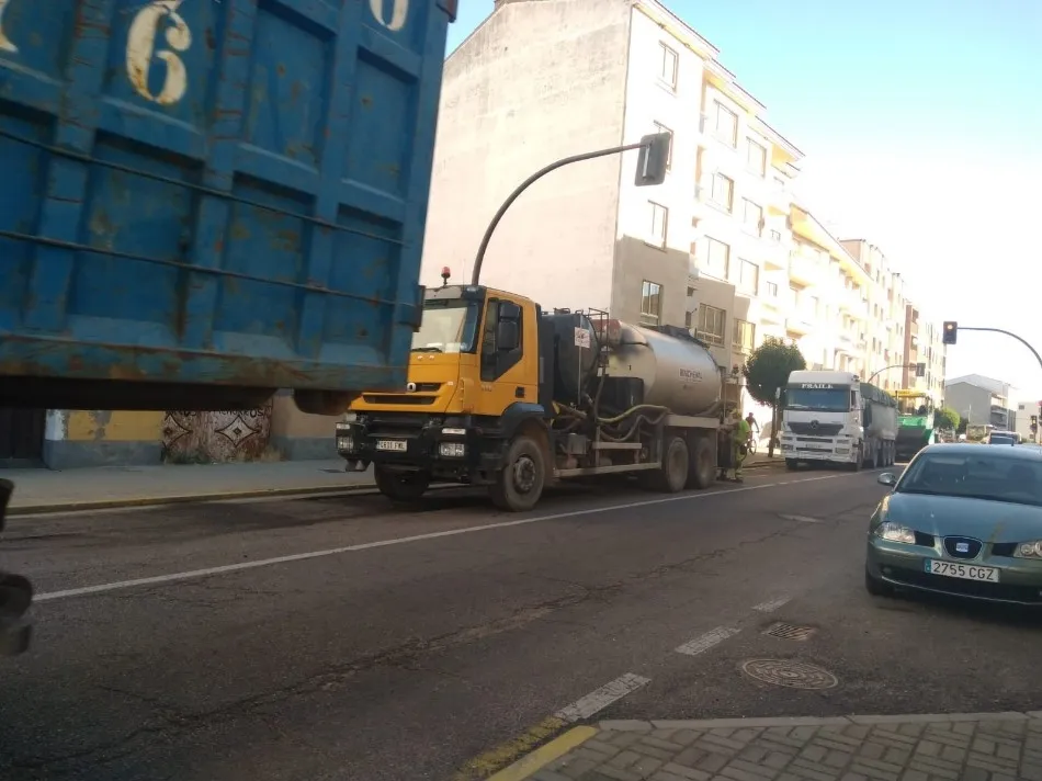 Comienza el reasfaltado de la calle Filiberto Villalobos