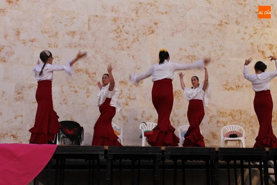 Actuación de Volantes en el Albero en Almenara de Tormes