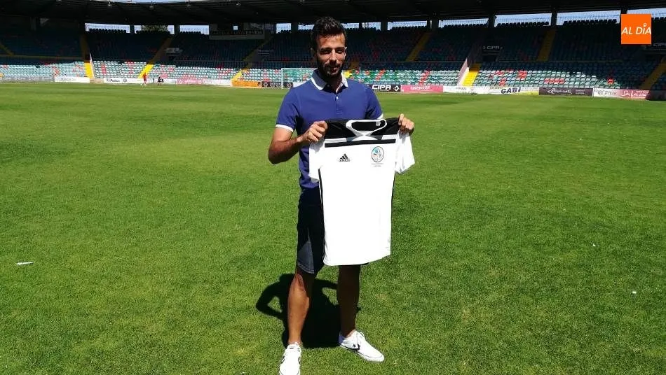 Fer Ruiz, nuevo extremo derecho del Salamanca UDS