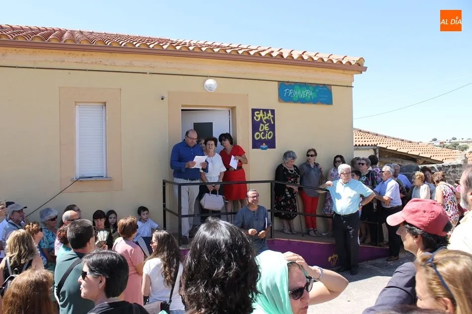 Recorrido por los espacios temáticos, dentro del Encuentro Mercado en Añover de Tormes