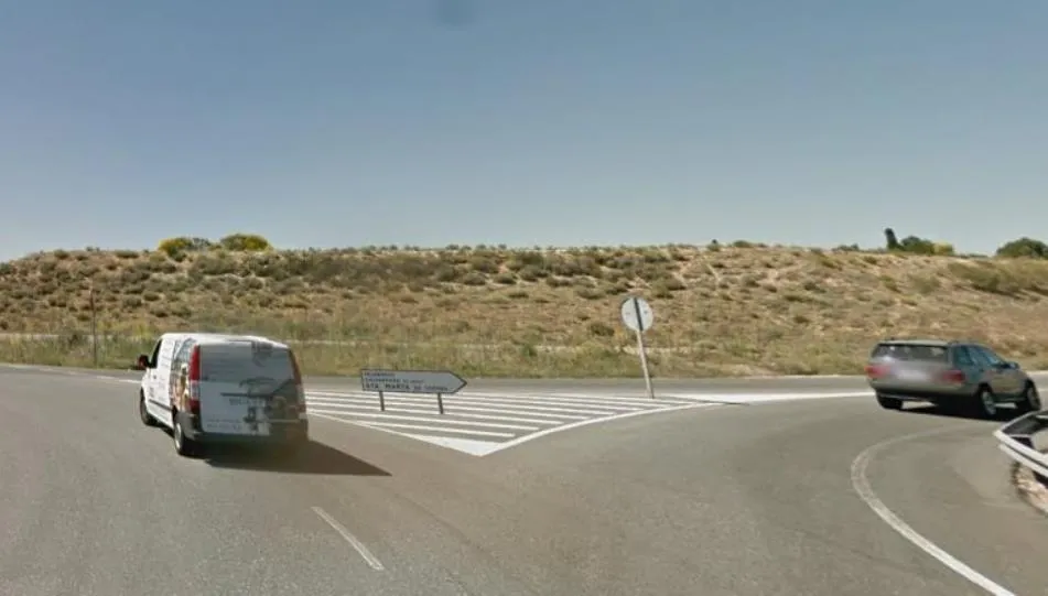 El sucesos tuvo lugar en las inmediaciones de la rotonda de desvío hacia la autovía A-50, en Pelabravo