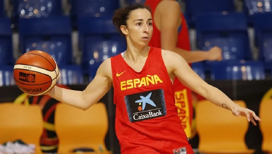 Silvia Domínguez, en un partido con España.