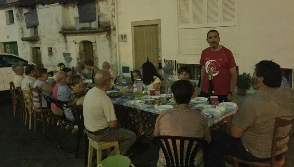 La calle Labradores anticipa la Nochevieja  