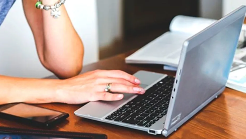 Para poder utilizar este buscador no es necesario registrarse y su uso es gratuito