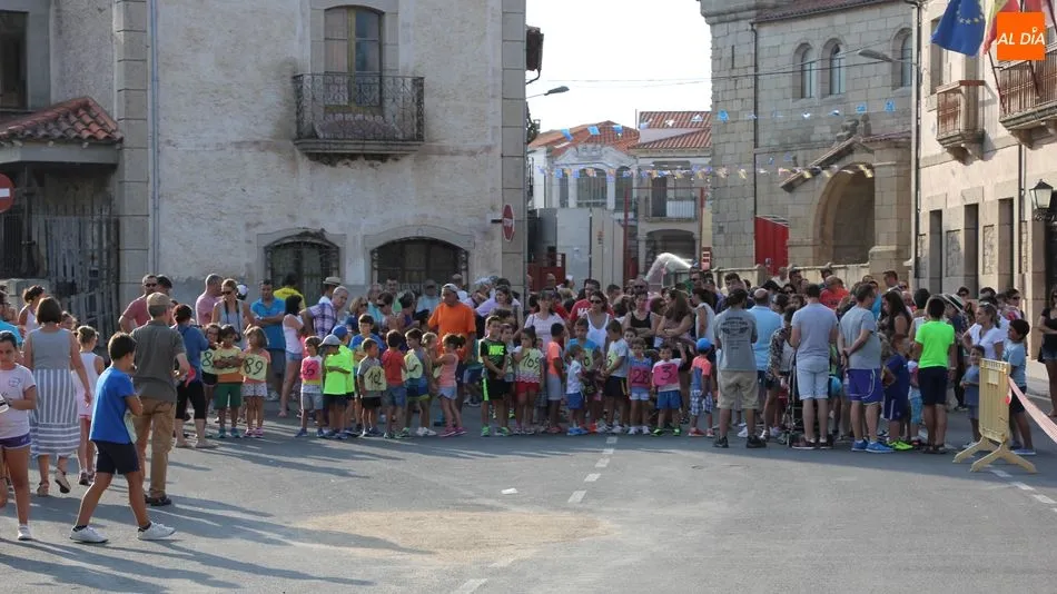 Ni pequeños ni mayores quisieron perderse la Milla Urbana / MARIBEL
