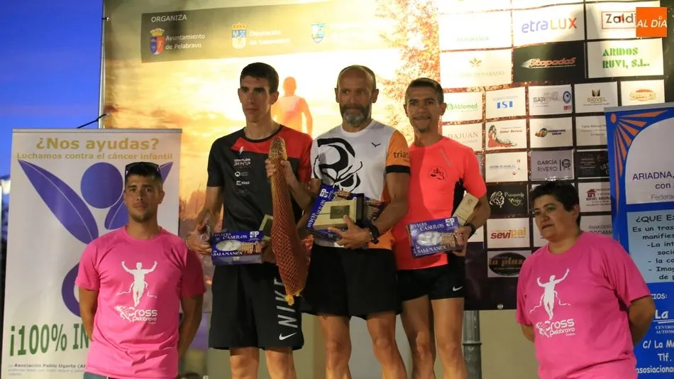 Hernández, Merchán y Gallego, en el podio masculino. Fotos: Alberto Martín