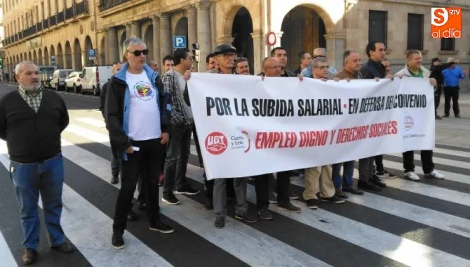 Manifestación en Salamanca para reivindicar la subida de los salarios