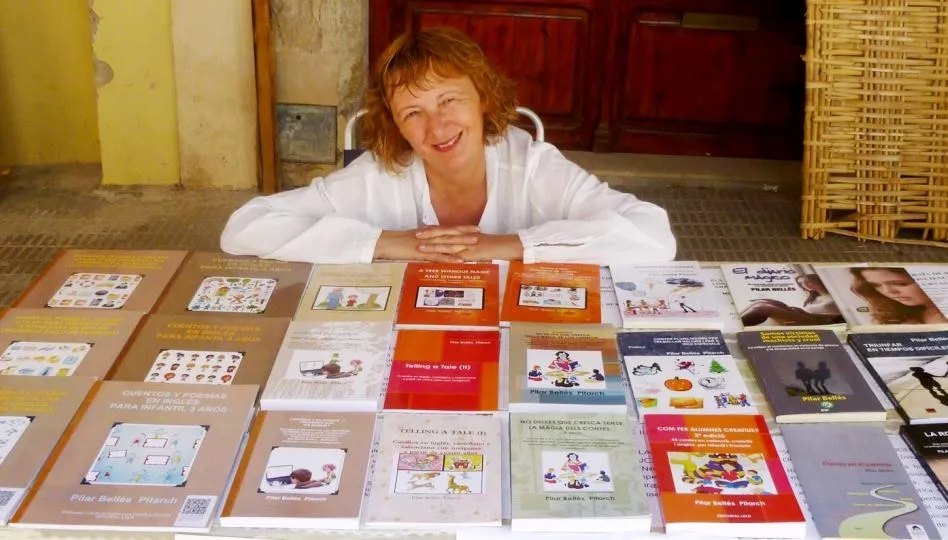 Pilar Bellés Pitarch comparte su actividad literaria con la investigación en el aprendizaje del inglés y la labor docente