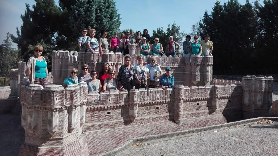 La Asociación de Mujeres ‘Vegallana’ de Cabeza del Caballo tiene nueva sede