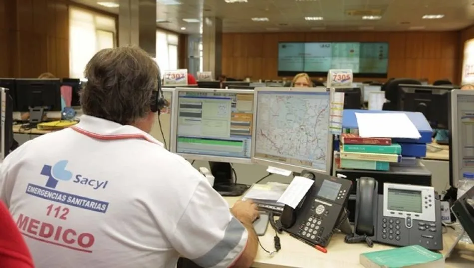 Empledos de Sacyl, durante su jornada laboral.