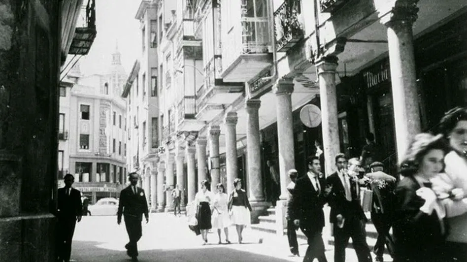 Los soportales del Corrillo en el corazón de Salamanca  