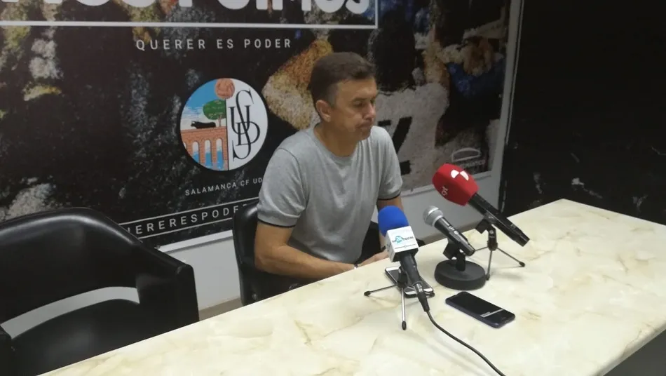 Campos, durante la rueda de prensa.