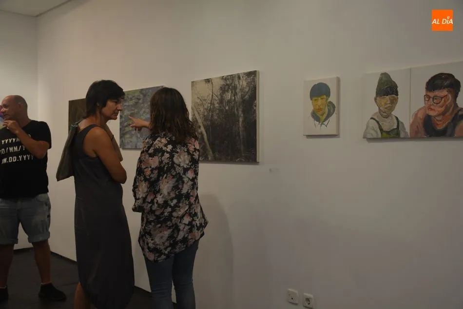 ‘Diálogos’ aúna la visión del arte contemporáneo de 33 artistas