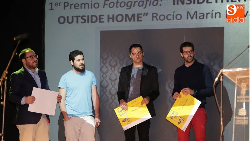 Entrega de premios a los ganadores de la última edición.