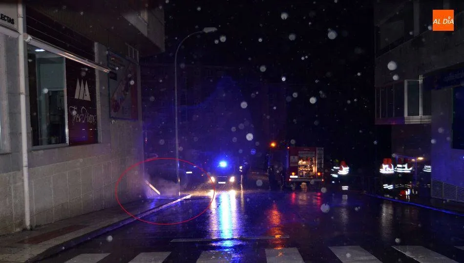 Transformador incendiado en la Plaza de José Lidón