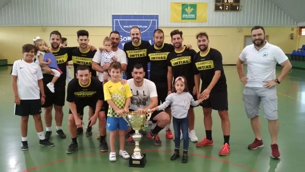 Plantilla del equipo campeón del torneo