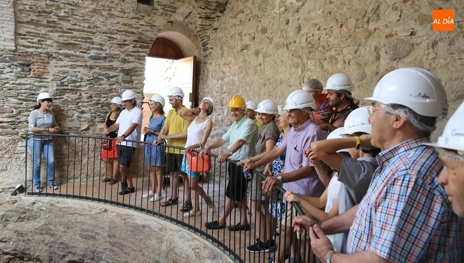 Las visitas guiadas al Pozo de Nieve resultan muy atractivas para turistas y salmantinos