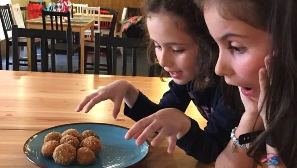 Una de las actividades organizadas por la Asociación Celíaca de Castilla y León. Foto ACECALE